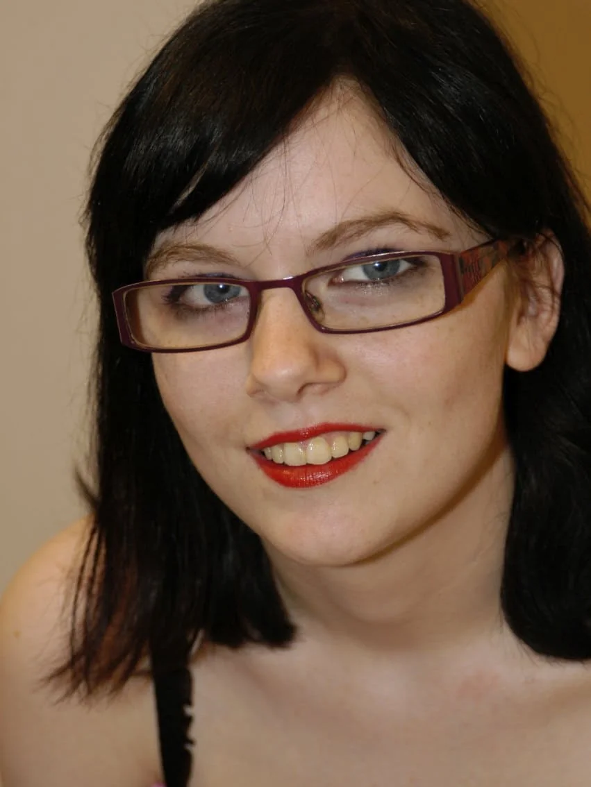 Jessica Lo, English adult performer born in 1989, portrait